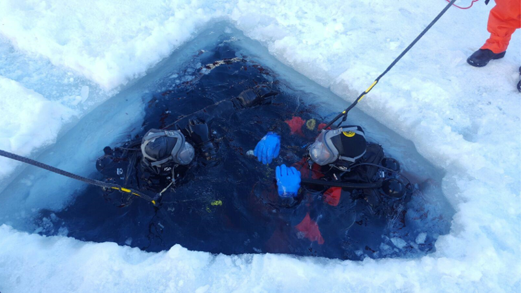 Curso de buceo bajo el hielo