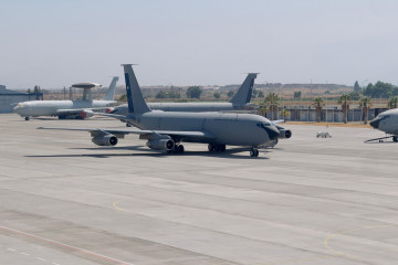 KC 135E Stratotanker del Grupo de Aviación N°10 en la losa de operaciones de la base aérea Pudahuel Firma FACh