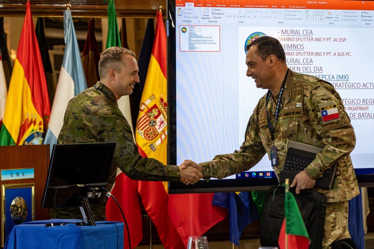 Delegado del Eju00e9rcito de Chile en la 4u00aa Conferencia Especializada del Ciclo XXXVI de la Conferencia de Eju00e9rcitos Americanos Firma Eju00e9rcito de Tierra espau00f1ol