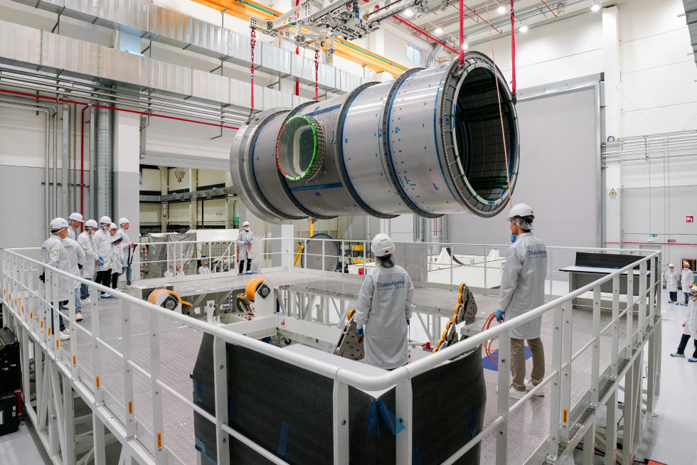 El módulo HALO de la estación espacial lunar ultima detalles en Italia antes de su traslado a EEUU