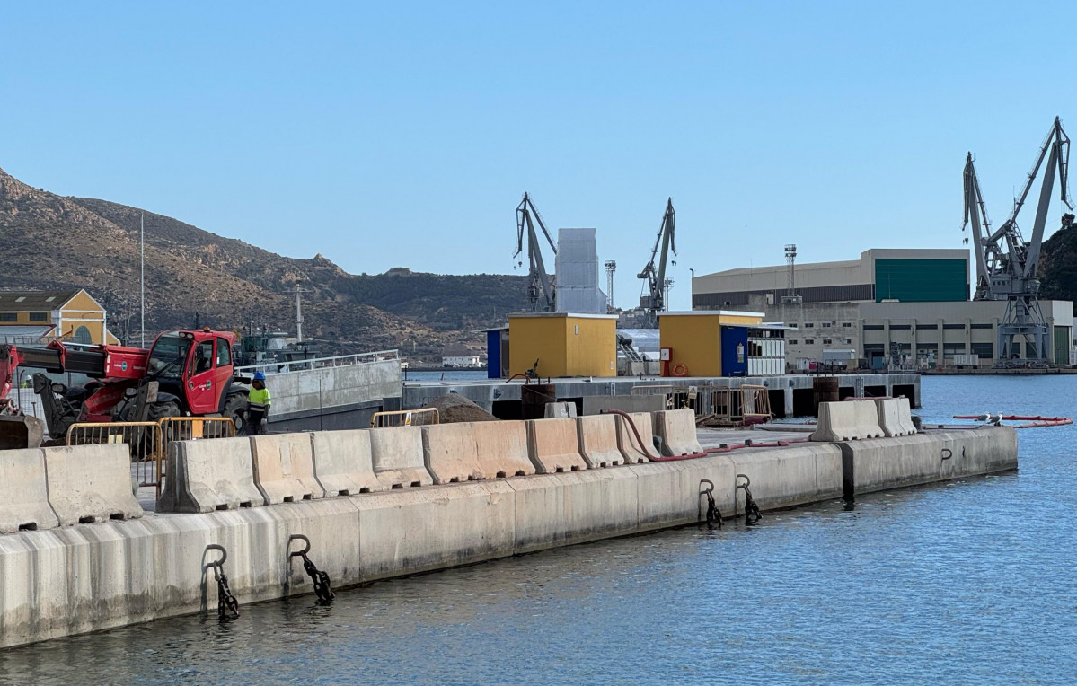 Obras del nuevo muelle en el Arsenal de Cartagena