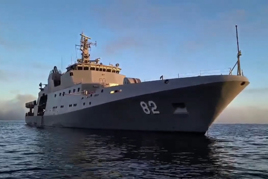 OPV 82 Comandante Toro Firma Armada de Chile