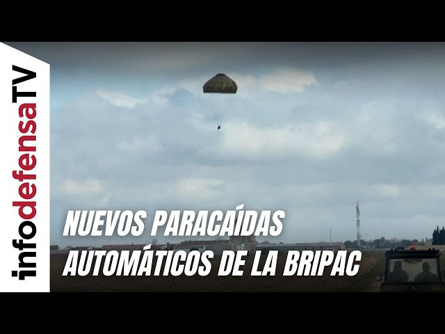 La Bripac estrena nuevos paracaídas de apertura automática desde helicópteros Chinook de las FAMET