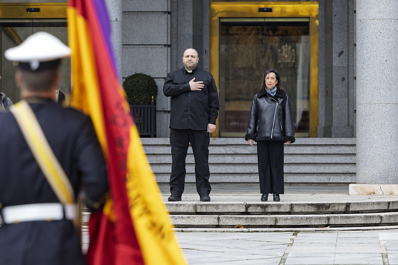 Robles con el ministro de Defensa ucraniano