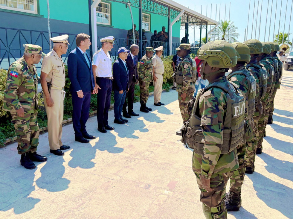 Haiti FFAA MilitaresMartinica AntoineMichon