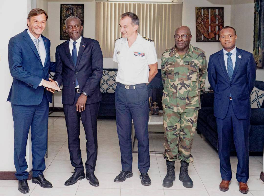 Haiti FFAA Francia Coop militar MinDefensaHaiti